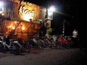 Nama cafe restoran yang bagus dan unik keren