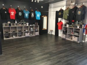 Nama toko baju yang bagus kekinian